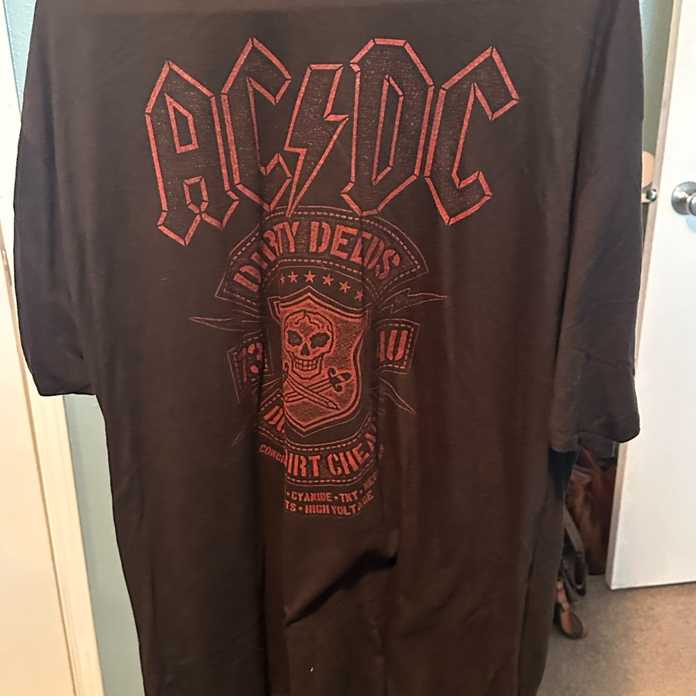 Men’s Liquid Blue AC/DC Dark Graphic Tee Size 2XL